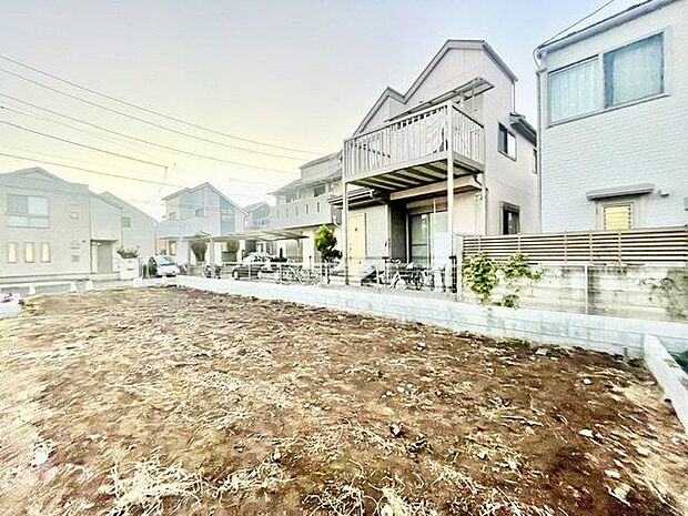 思い描いた暮らしをこの地で実現。閑静な住宅街ならではの快適で贅沢な暮らしをお楽しみいただけます。