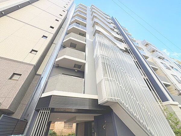美しいデザインと機能性が織りなすこだわりの住空間。ゆったりとした時間をお過ごしください。
