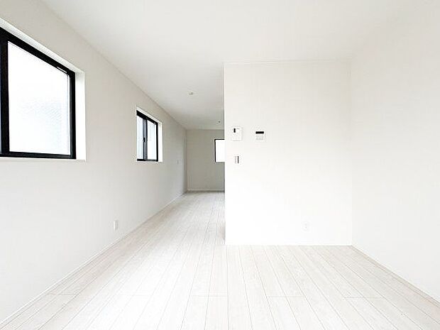 吹きぬける風を感じながら爽やかで風通しの良い暮らし。心に余裕をもたらす快適住戸。