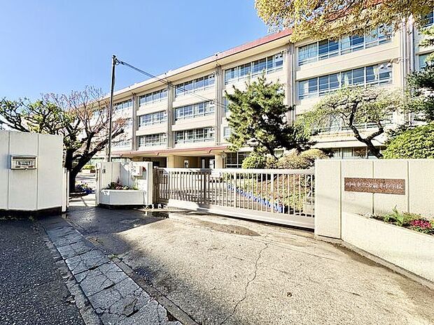 川崎市立宮前平小学校 300m