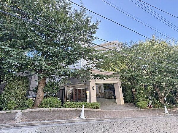 住まいは明日へのエネルギーを養うオアシス。趣味や遊びなどの好奇心を日常に求めていく住まいへ。