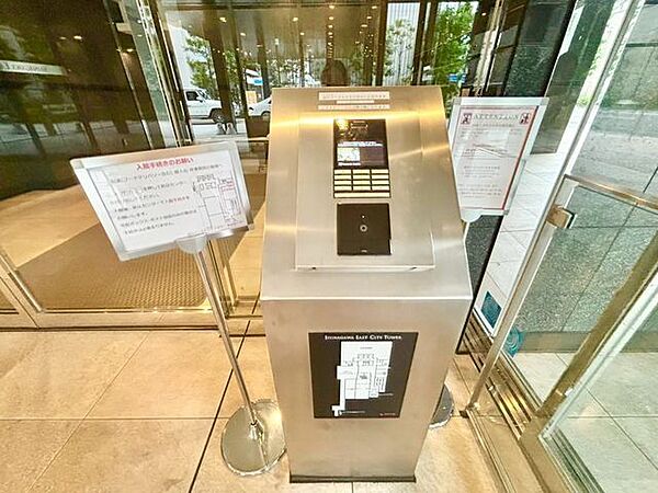 オートロック機能付で、安心のセキュリティ。毎日の暮らしを優しくサポートしてくれます。