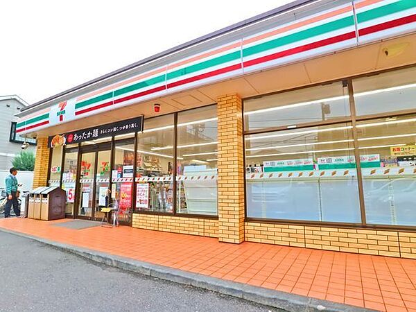 セブンイレブン川崎夢見ヶ崎店 120m