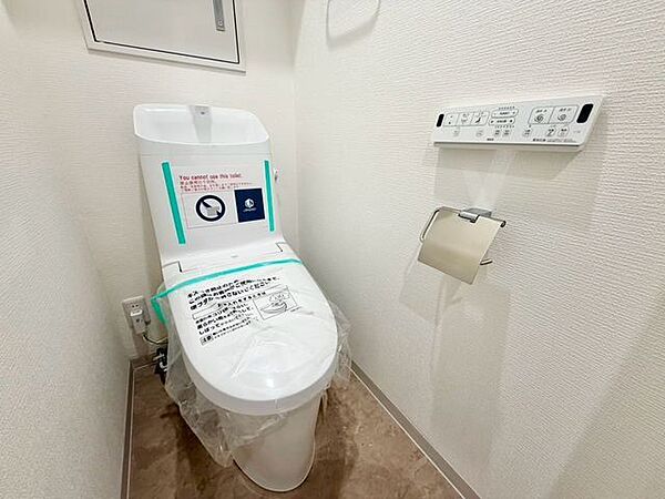 毎日使う場所だからこそ、使い勝手を考慮しました。白を基調に、飽きのこない空間に。