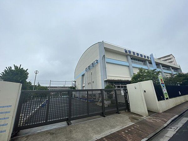 江東区立第五砂町小学校 750m