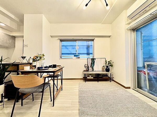 洗練されたデザインと機能性が織りなすこだわりの住空間。ゆったりとした時間をお過ごしください。