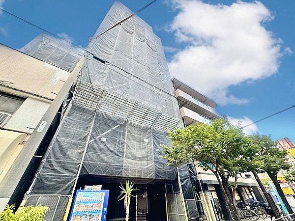 住まいは明日へのエネルギーを養うオアシスだとすれば、元気のでる存在でなければなりません。（空の加工を生成AIで行っています）