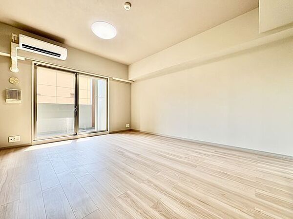 伸びやかな空間のなかで、ゆったりとしたひと時を過ごせます。