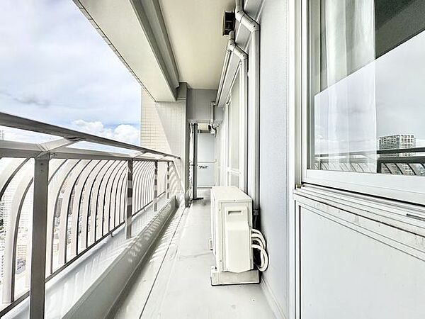 バルコニーに出た時には、頬をなでる優しい風を感じることが出来ます。つい深呼吸をしたくなります。