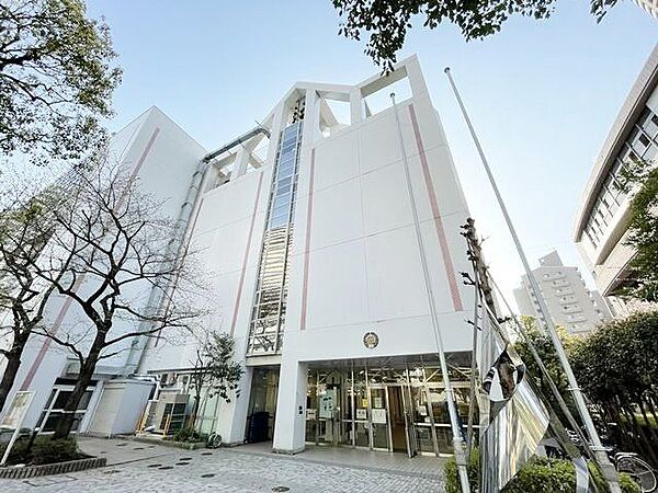 中央区立佃島小学校 280m