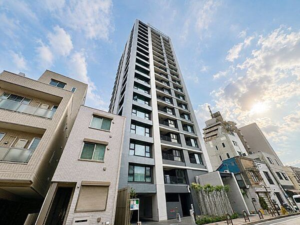 おしゃれな雰囲気や自然の潤い、親しみやすさといった個性を、街に新たな価値をもたらし続けてくれます。