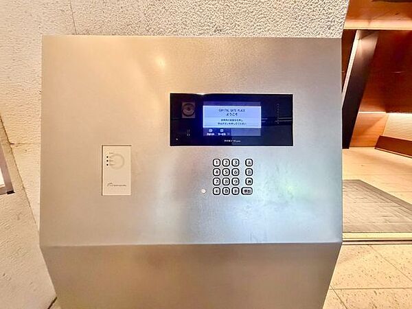 オートロック機能付で、安心のセキュリティ。毎日の暮らしを優しくサポートしてくれます。