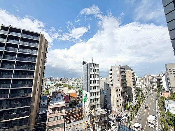 バルコニーからさまざまな表情の景色を眺めながら、くつろぎのひと時をお過ごし頂けます。