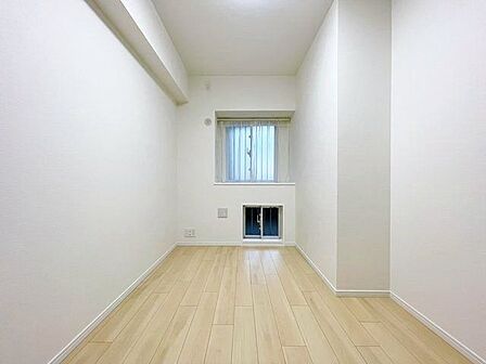 過ぎ行く時間をゆったりと感じることができる落ち着いたお部屋。