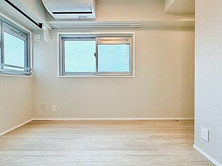 自由度が高いので家具やレイアウトでお好みの空間を創り上げられます。