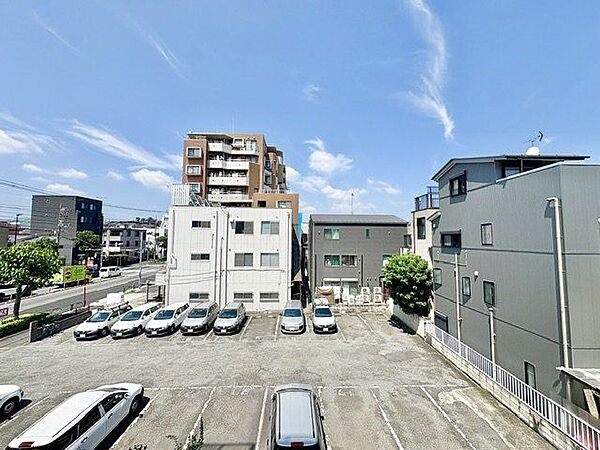 さまざまな表情の景色を眺めながら、くつろぎのひと時をお過ごし頂けます。