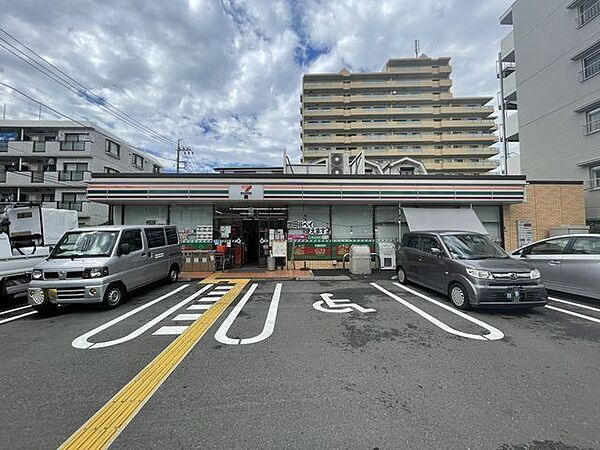 セブンイレブン世田谷船橋希望ヶ丘通り店 100m
