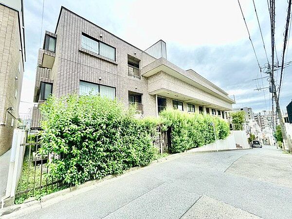 流行に左右されず、将来にわたって価値が継続する「上質」な佇まい。