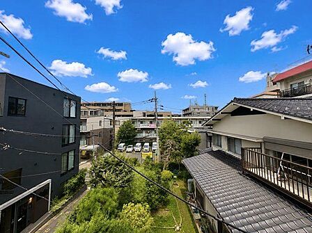 さまざまな表情の景色を眺めながら、くつろぎのひと時をお過ごし頂けます。