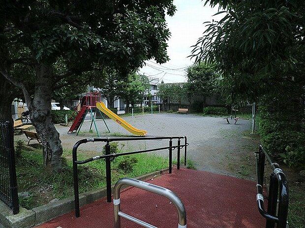 深沢坂上公園 160m