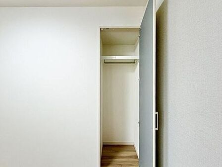 一日の中で多くの時間を過すことになる住まいだからこそ、いつも穏やかな空間であるように心掛けています。