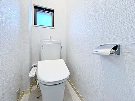 シンプルな色使いとデザインでリラックスできる快適な空間を演出。