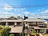 その他：さまざまな表情の景色を眺めながら、くつろぎのひと時をお過ごし頂けます。（空の加工を生成AIで行っています）