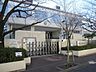 周辺：港区立本村小学校 650m