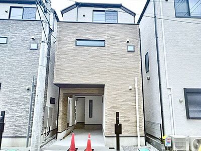 外観:お住まいはご家族を見守り受け入れてくれます。都会の喧騒を離れ、ゆったりとした時間をお過ごしください。 外観:お住まいはご家族を見守り受け入れてくれます。都会の喧騒を離れ、ゆったりとした時間をお過ごしください。