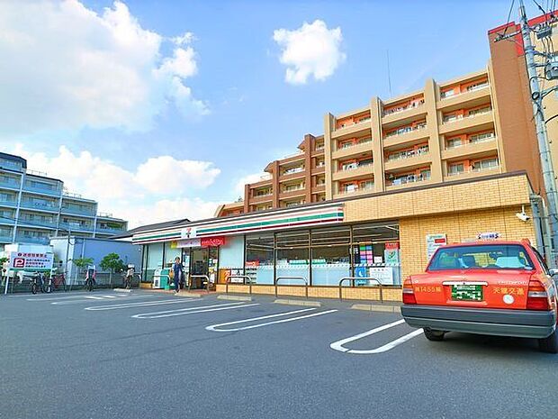 セブンイレブン大田区南雪谷5丁目店 550m