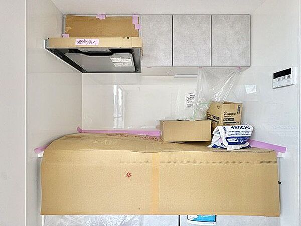 室内リノベーション中。
