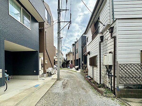 住む人がいつまでも心地良さを感じ続けられる多様な住空間を創造します。