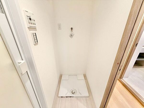 防水パン付洗濯機置場。