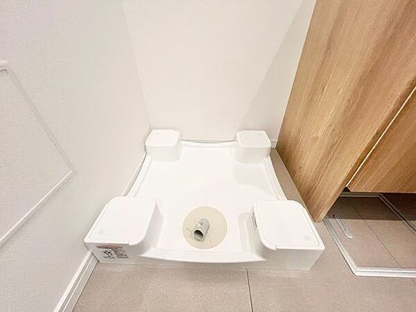 防水パン付洗濯機置場。
