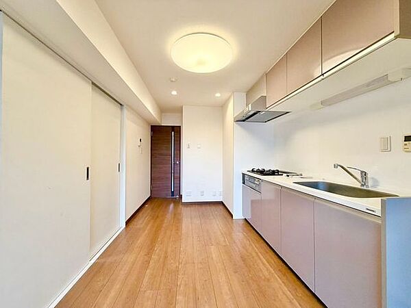 ここから始まる「日常」は大切で貴重な時間。少しでも豊かに、少しでも快適に。（リフォーム前）