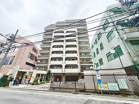 住む人がいつまでも心地良さを感じ続けられる多様な住空間を創造します。