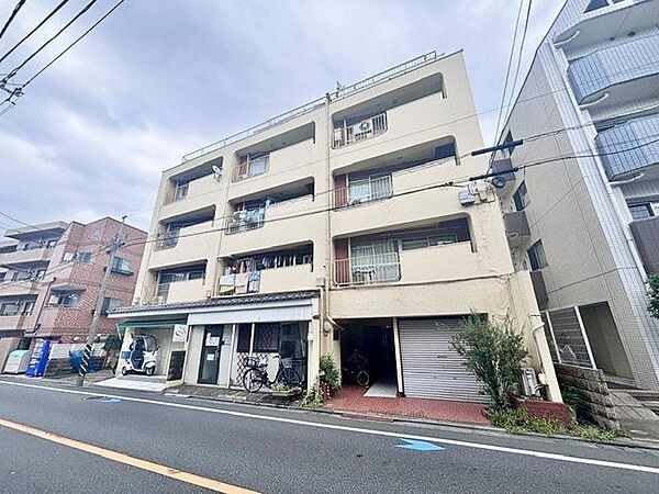 住む人がいつまでも心地良さを感じ続けられる多様な住空間を創造します。