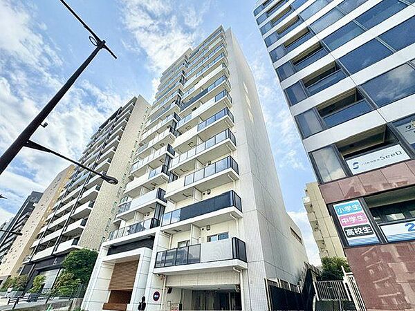 おしゃれな雰囲気や自然の潤い、親しみやすさといった個性を、街に新たな価値をもたらし続けてくれます。