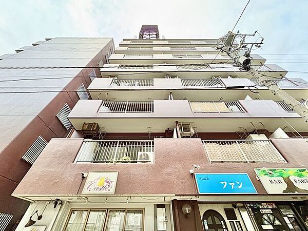 時の流れと共に魅力が深まった外観は、やすらぎ感と上質感を演出します。