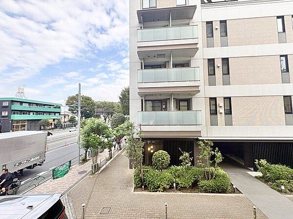 さまざまな表情の景色を眺めながら、くつろぎのひと時をお過ごし頂けます。