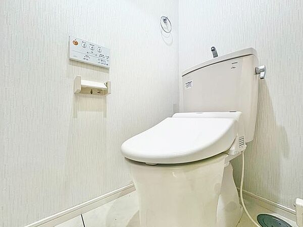 トイレを拡大表示