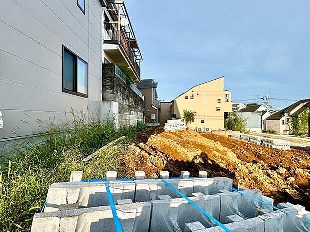 多忙でストレスの多い私たち現代人にとって心身を癒す大切な場所が住まいです。家族の幸せを見守ります。