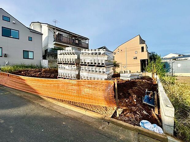 住む人がいつまでも心地良さを感じ続けられる多様な住空間を創造します。