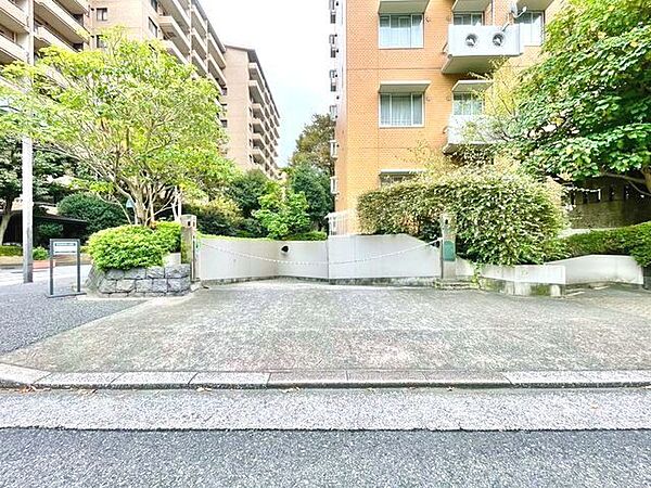 駐車場完備