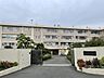 周辺：川崎市立宮前平中学校 600m