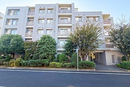 流行に左右されず、将来にわたって価値が継続する「上質」な佇まい。