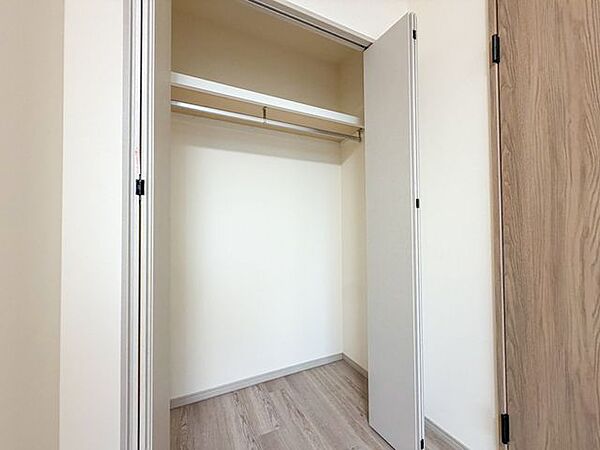 洋室を拡大表示