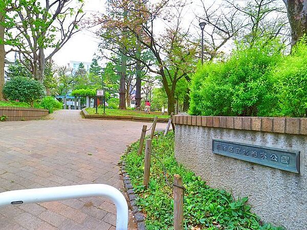 周辺を拡大表示