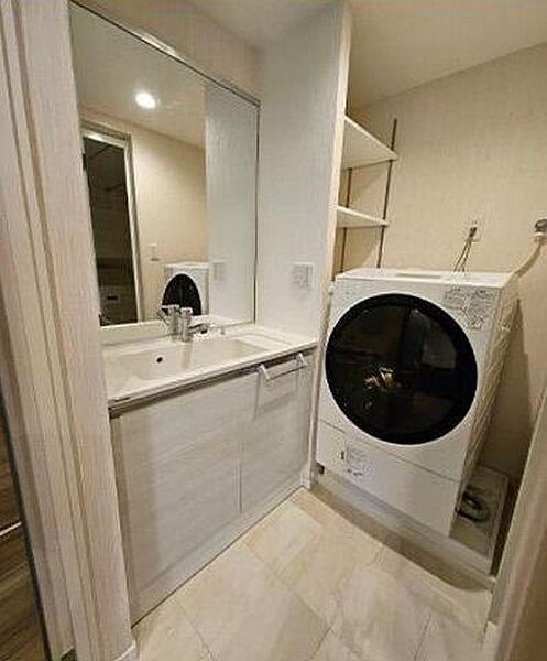 apartment 東京都板橋区栄町18-8
地図を見る