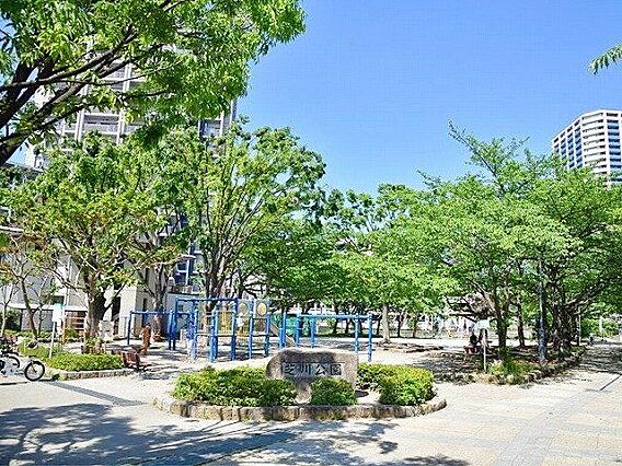 芝川公園 徒歩...